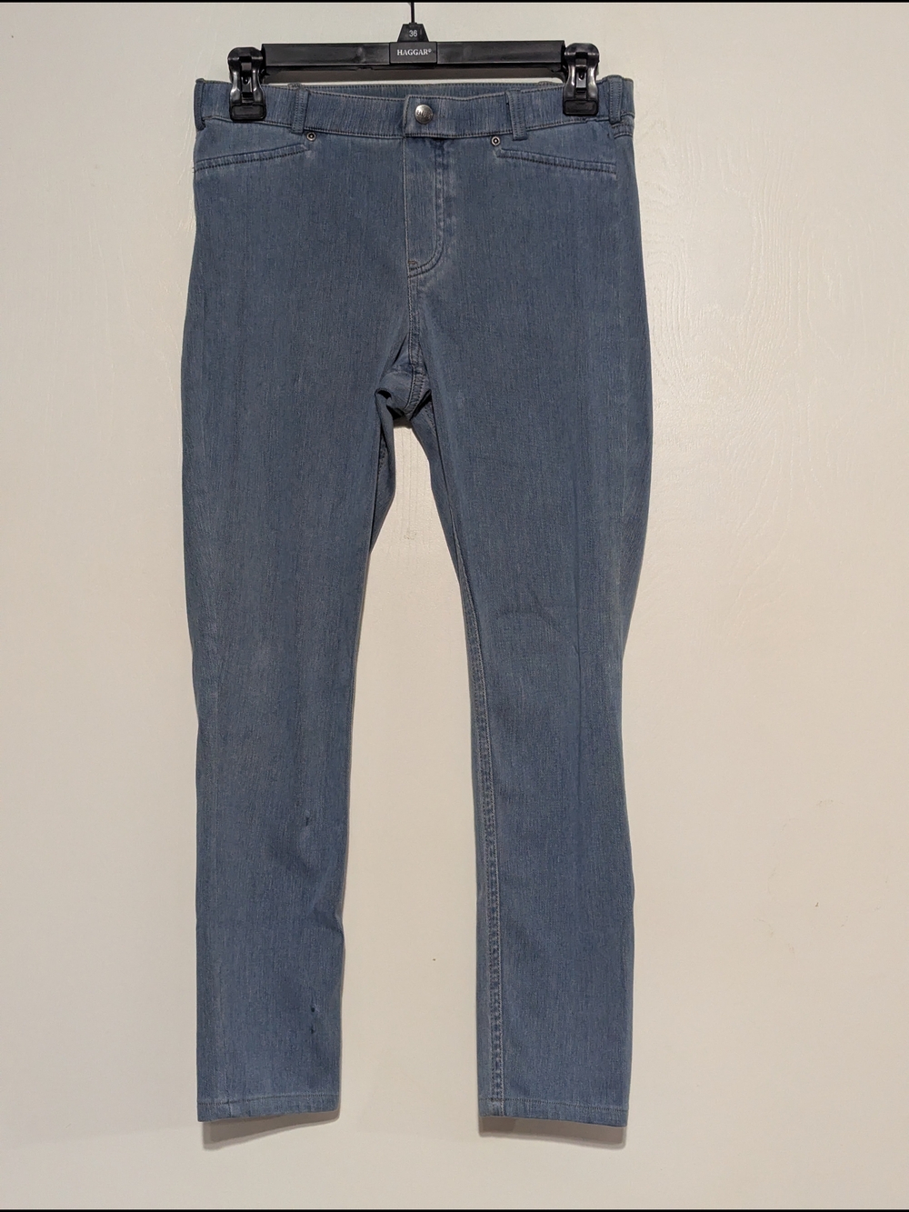 HUE Women's Medium Blue Skinny Jeans